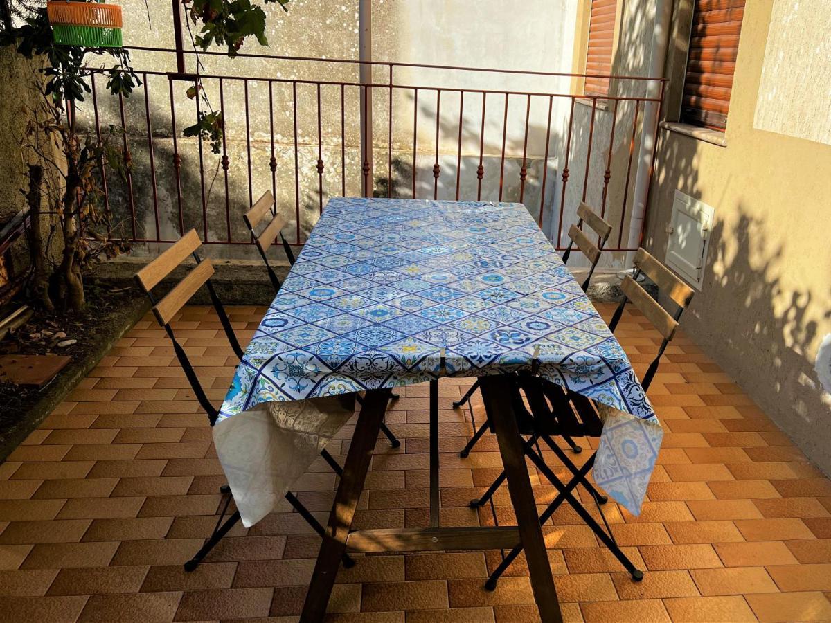Casa Grazia Apartman Santa Teresa di Riva Kültér fotó